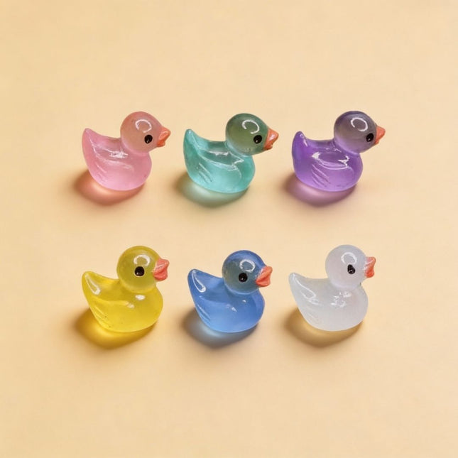 Ducks - Set of 7 - Miniature Figurines - Glow in the dark - ↑ 2 cm