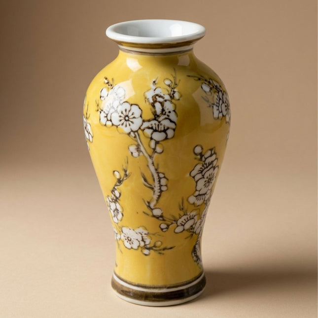 Gelbe Porzellanvase Ø9 ↑ 18 cm