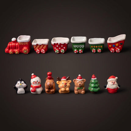 Mini Christmas Train set - 12 pcs - Miniature figurines ↔ 1-3cm