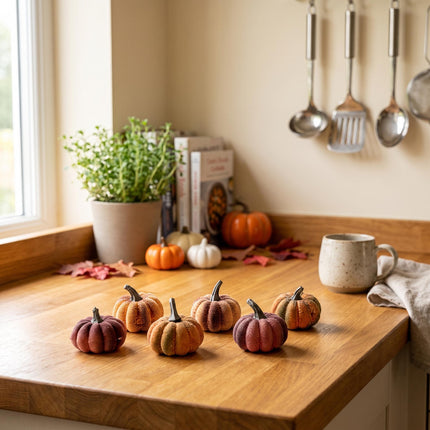 Pumpkin Pepita 6 pcs - Ø 6 cm ↑ 6 cm - Artificial foam