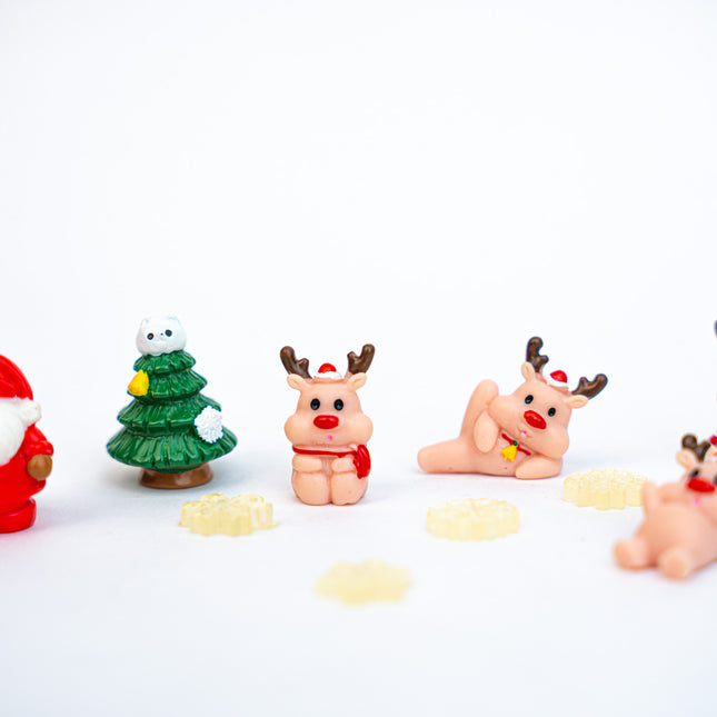 Reindeer Rush - Decoratieve miniatuur kerstfiguren - 10 stuks - ↑ 1-3 cm