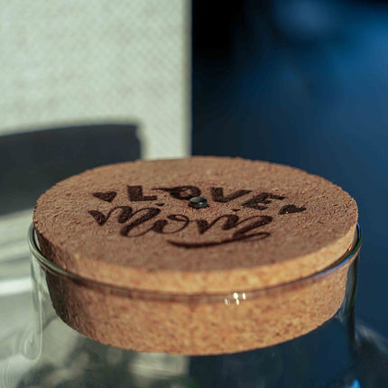 Gravierte LED Kork - 'LOVE MOM'